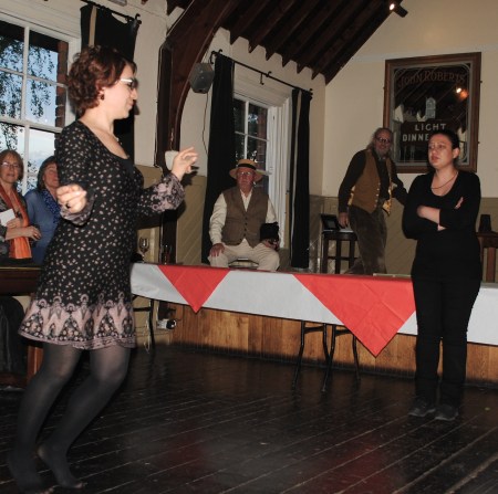 bahar sang:Zehra dance